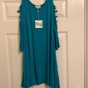 NWT size small Umgee top